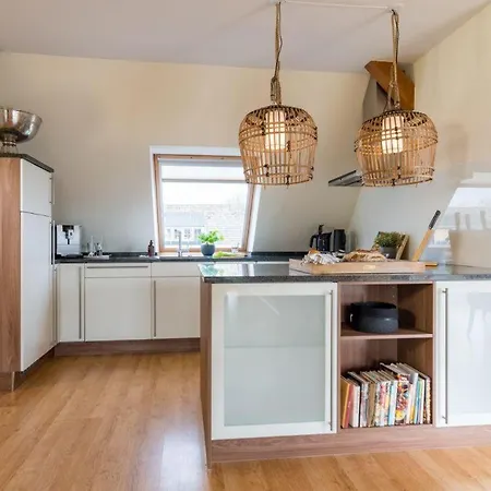 Haus-am-kai-13-wohnung-7-ostseeloft Apartment